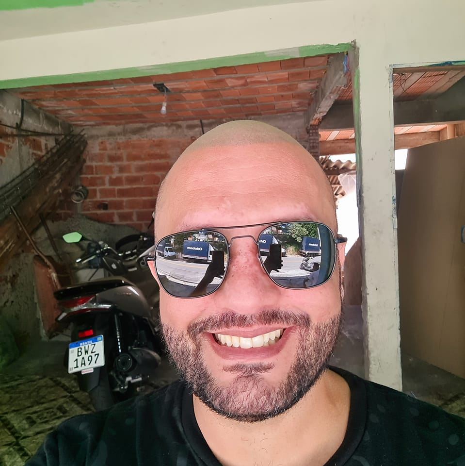 Ricardo L.